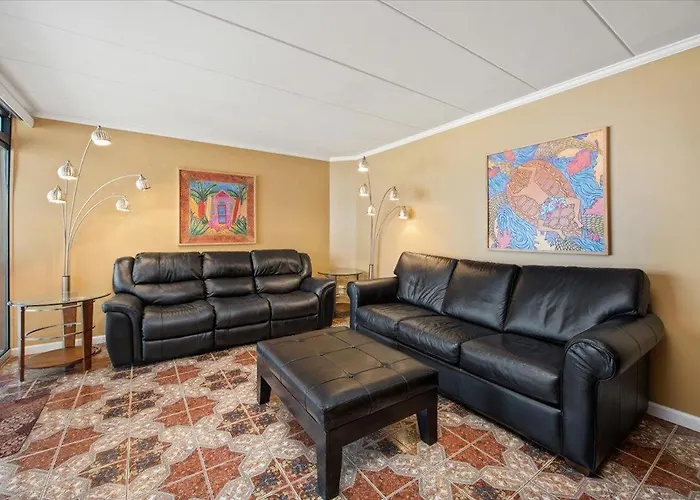 Holiday home Direct Ocean Views From 2 Bedroom Sea Terrace With Outdoor Pool!