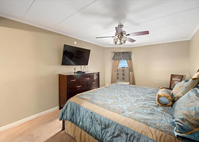 Direct Ocean Views From 2 Bedroom Sea Terrace With Outdoor Pool!